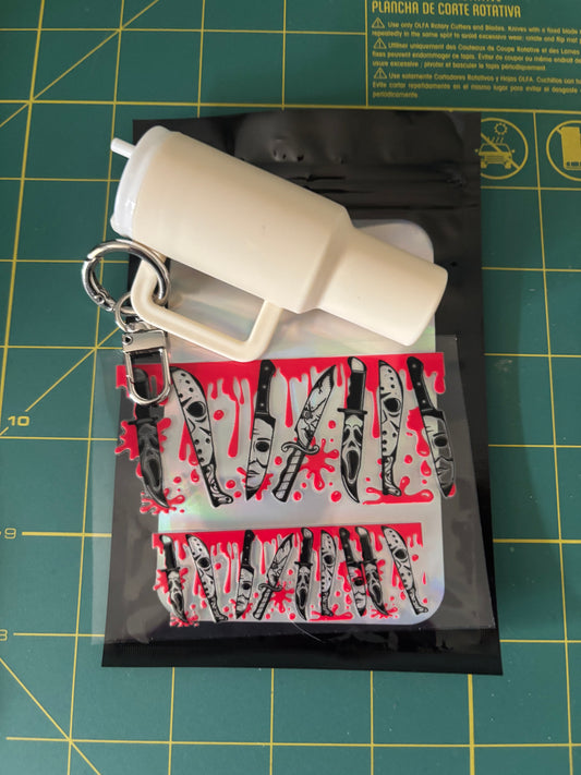 🕸️ Mini Stanley Keychain Tumbler with Halloween Wrap – Spooky Mystery Kit